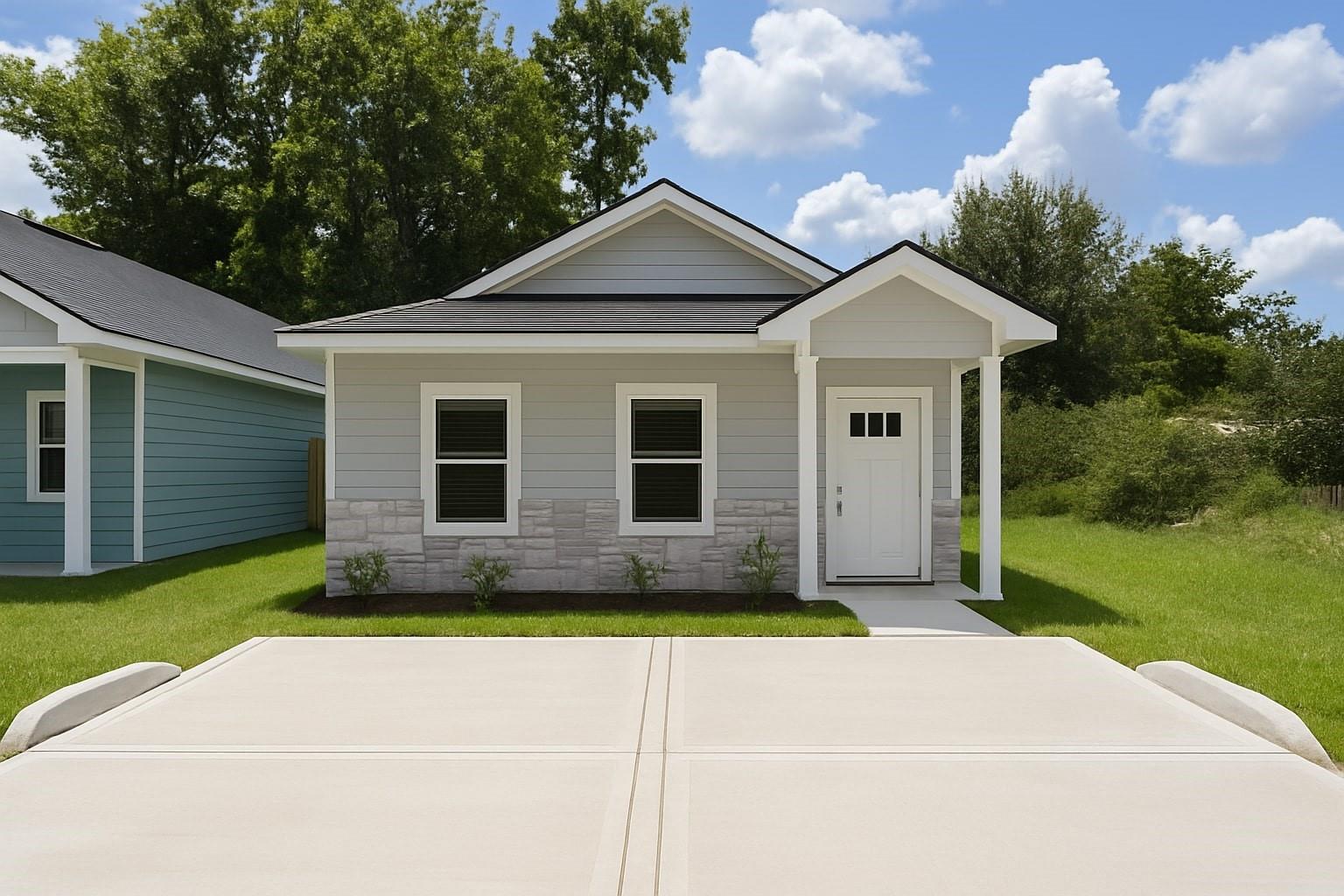 16729 E Hammon
