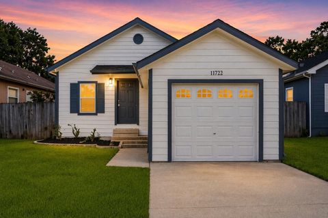 Photo of 11722 Greenglen Drive, Houston, TX 77044 (MLS # 70869685)