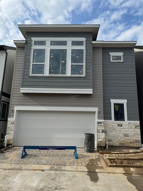 Photo of 16036 Hayes Park Drive, Houston, TX 77079 (MLS # 7446162)