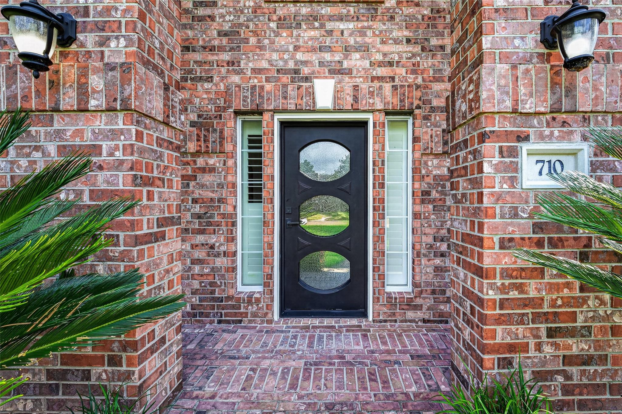 710 Parral Court