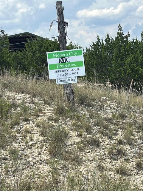 Vacant Land For Sale - 1833 W Broad Oak Drive Drive<br/> Bandera, TX 78003