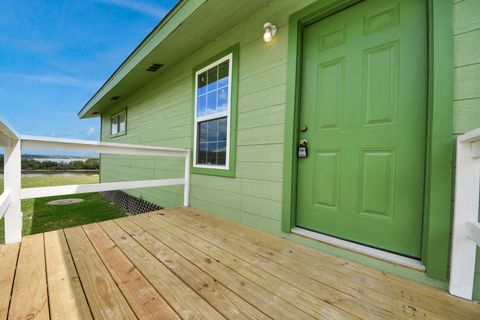 Photo of 17111 River Road #C, Channelview, TX 77530 (MLS # 22854157)