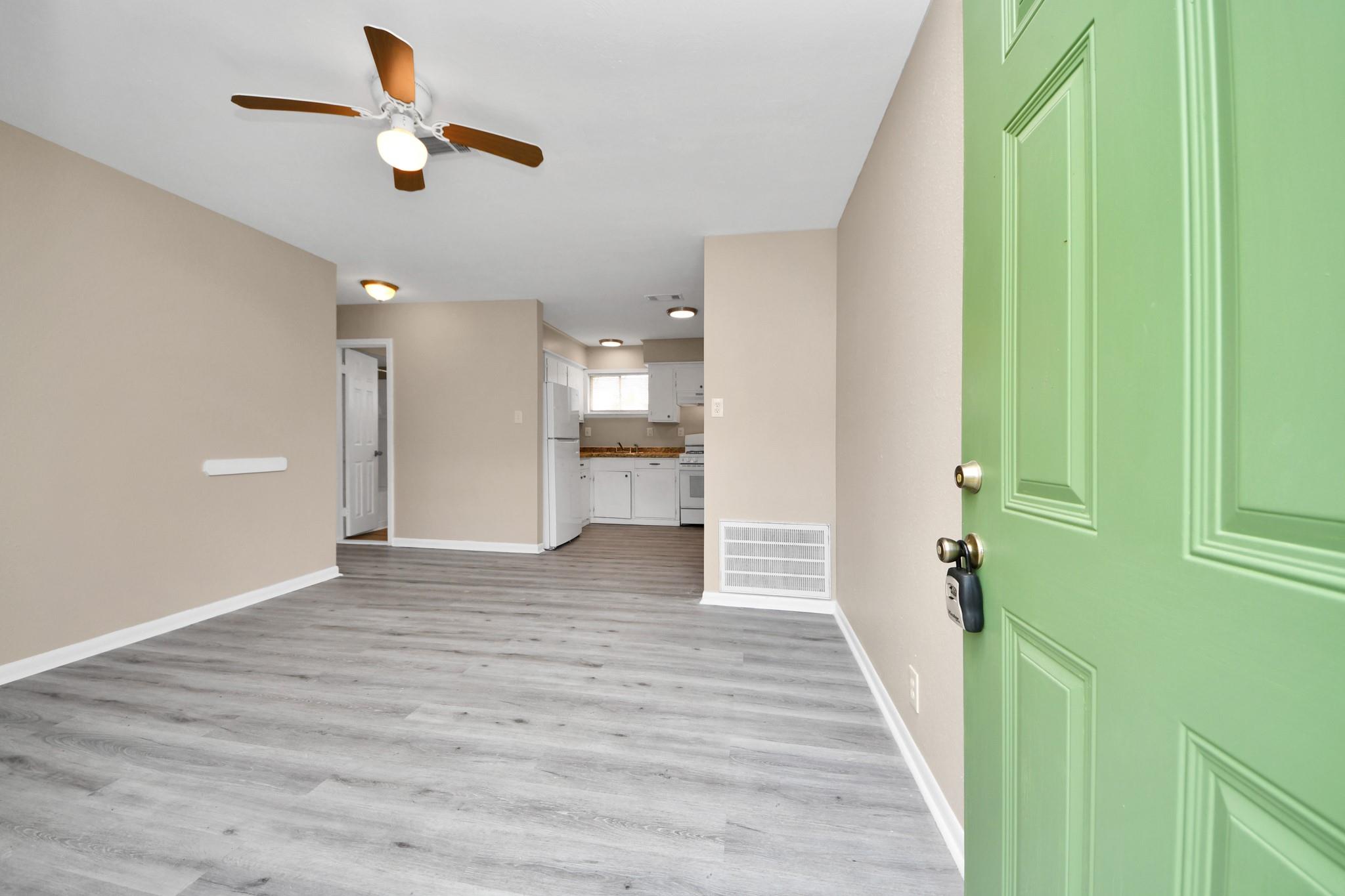 17111 River Road C