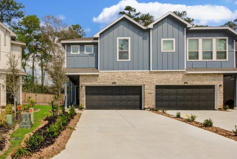 Townhouse For Rent - 609 Royal Arch Drive<br/> Conroe, TX 77304