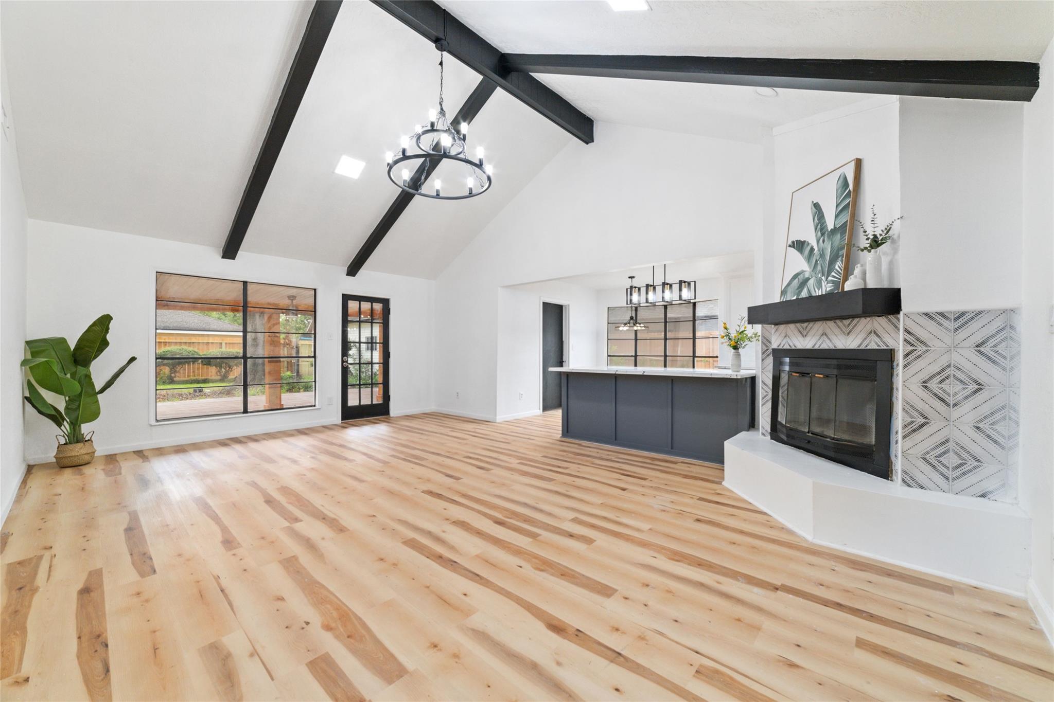 2419 Turtle Creek Drive