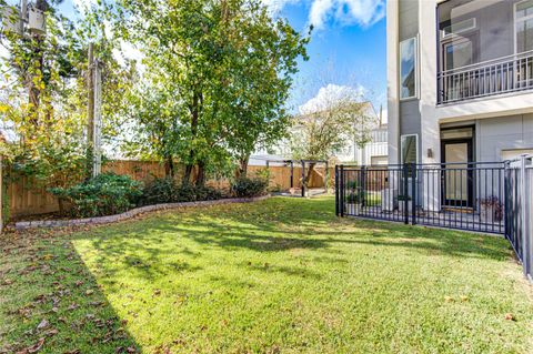 Tiny photo for 3014 Dolores Park Lane Lane, Houston, TX 77057 (MLS # 55881335)