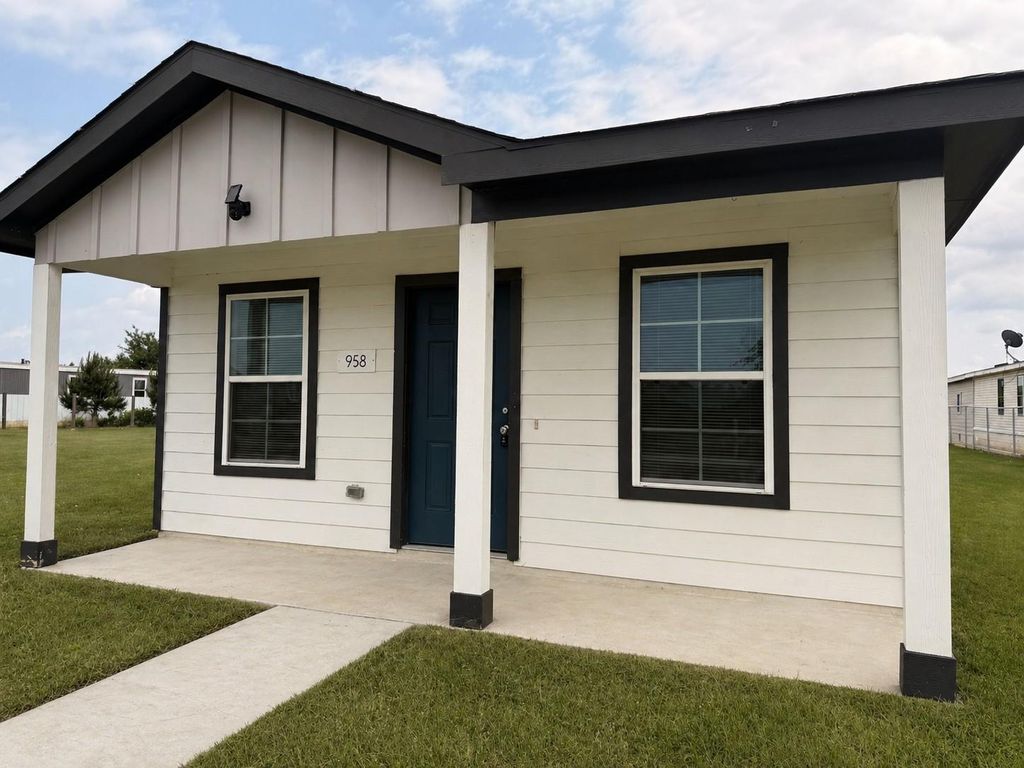 Photo of 958 Road 5702, Cleveland, TX 77327 (MLS # 5151264)