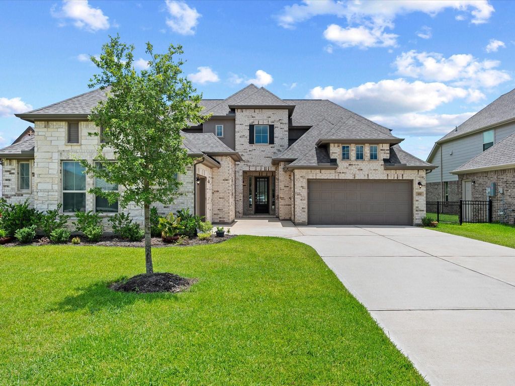 Photo of 262 Peninsula Point Drive, Montgomery, TX 77356 (MLS # 65386246)