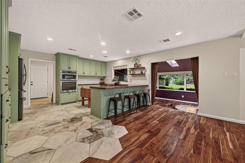 Tiny photo for 514 S Shadowbend Avenue, Friendswood, TX 77546 (MLS # 79034345)