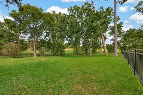 Tiny photo for 514 S Shadowbend Avenue, Friendswood, TX 77546 (MLS # 79034345)