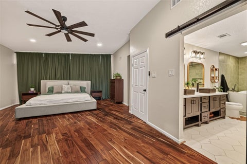 Tiny photo for 514 S Shadowbend Avenue, Friendswood, TX 77546 (MLS # 79034345)