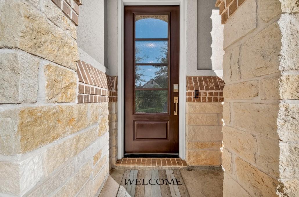 2215 Keystone Ridge Lane