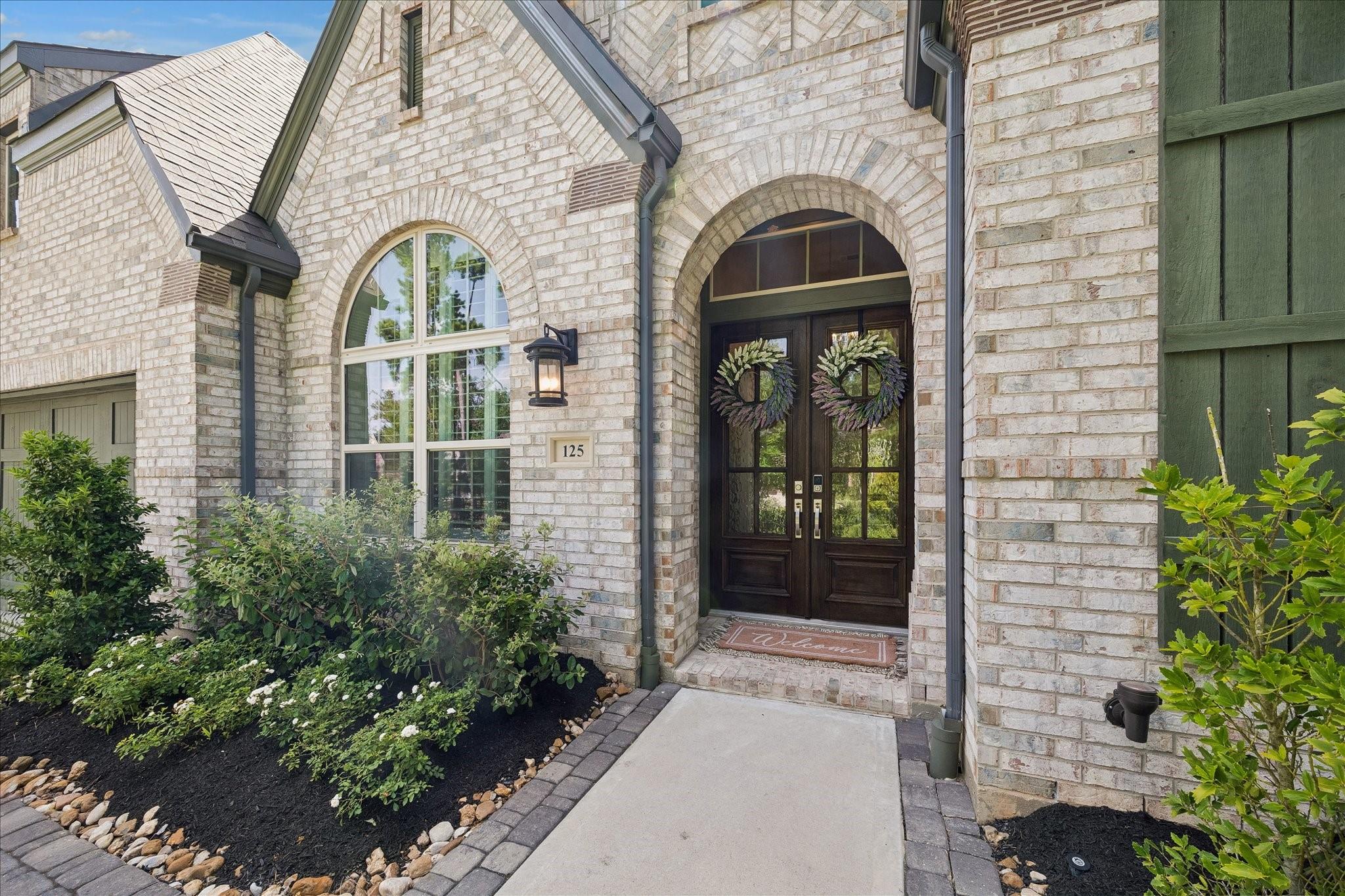 125 N Empress Green Place