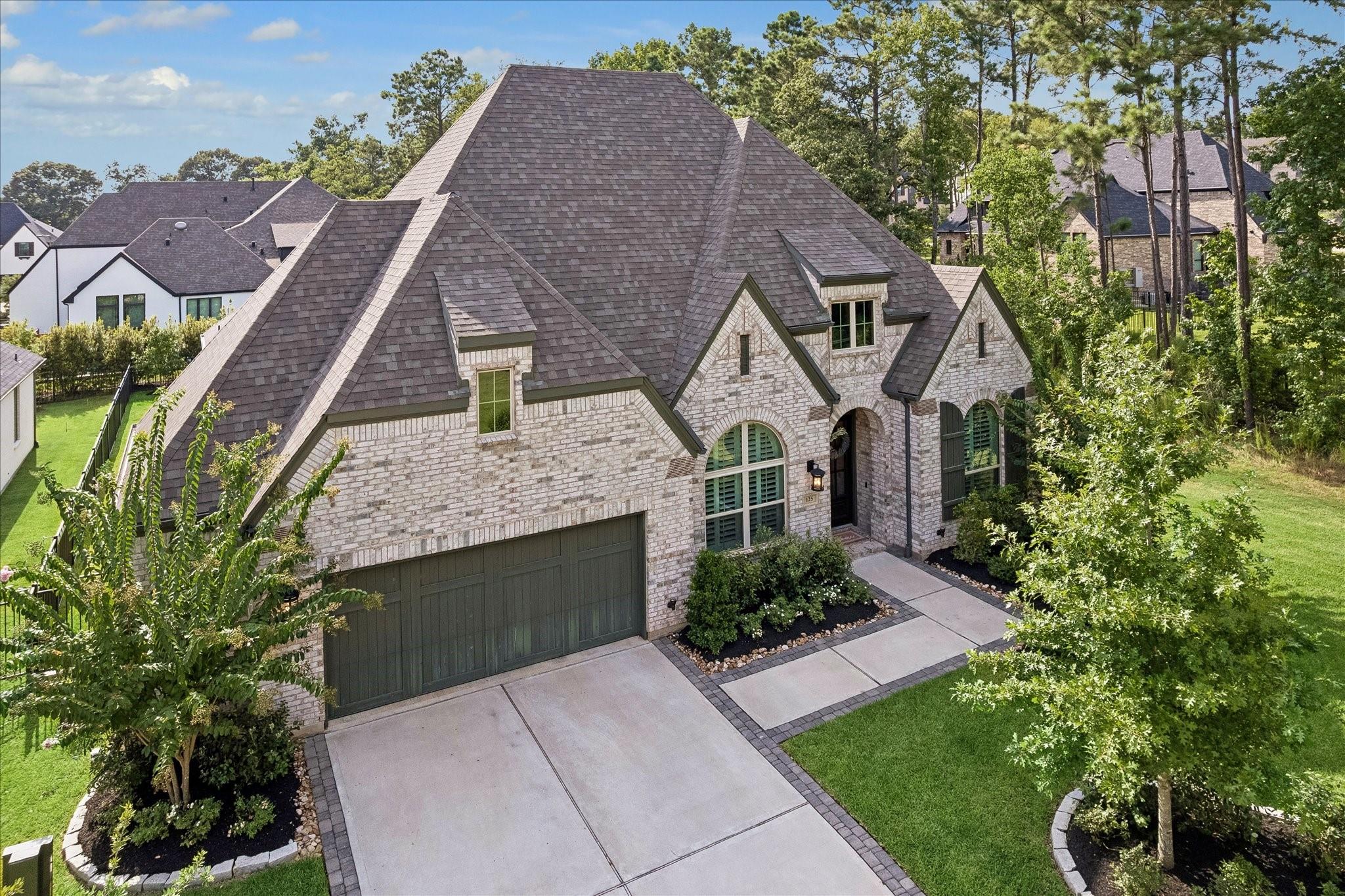 125 N Empress Green Place