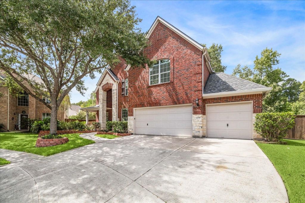 Photo of 2621 Tranquil Oaks Court, Kingwood, TX 77345 (MLS # 48963297)