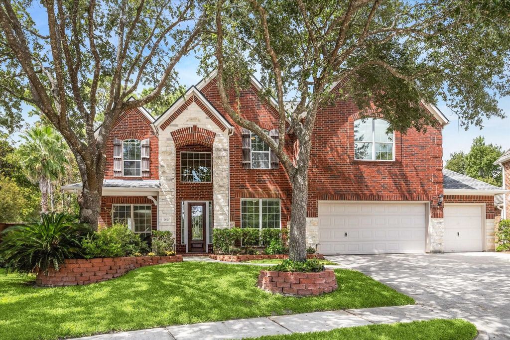 Photo of 2621 Tranquil Oaks Court, Kingwood, TX 77345 (MLS # 48963297)