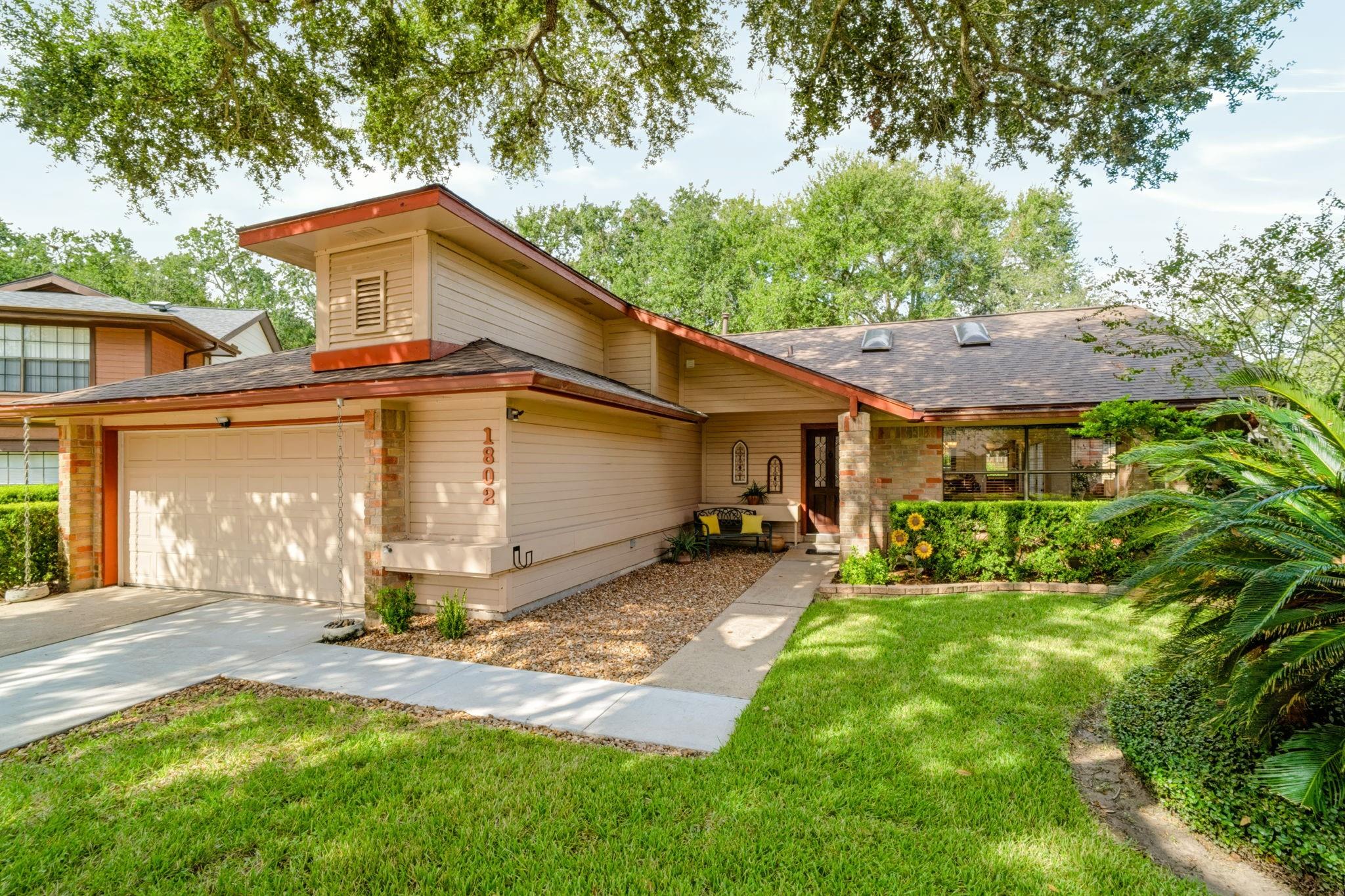 1802 Brushy Creek Drive