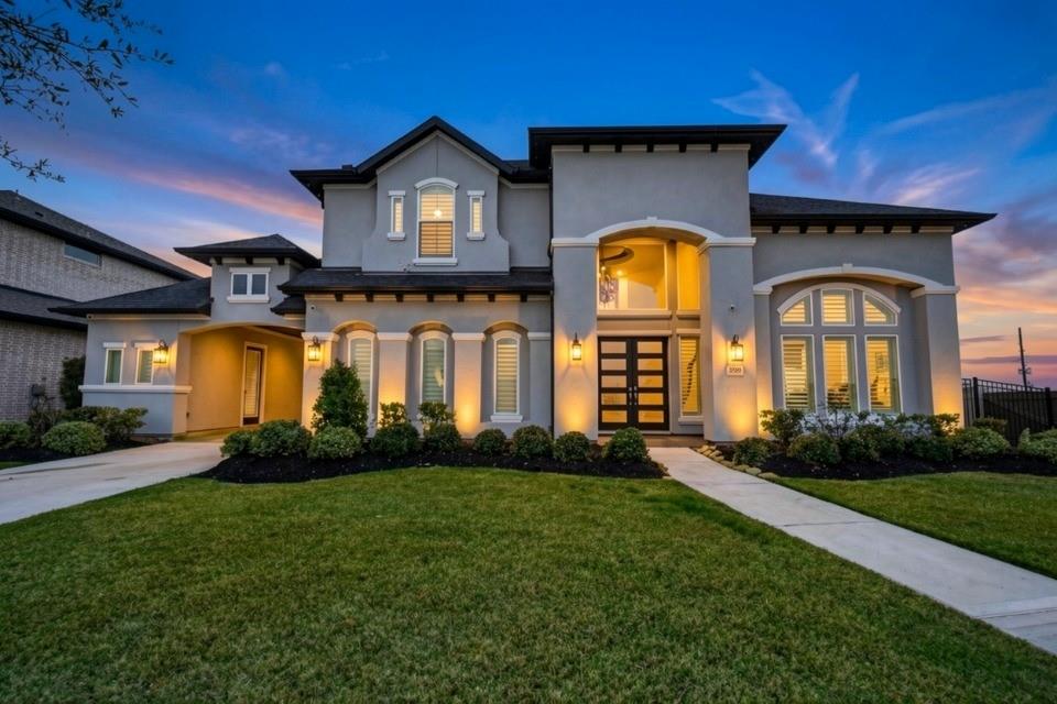 506 Vineyard Hollow Court