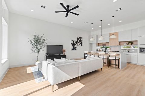 Photo of 5505 Hershe Street, Houston, TX 77020 (MLS # 72183061)