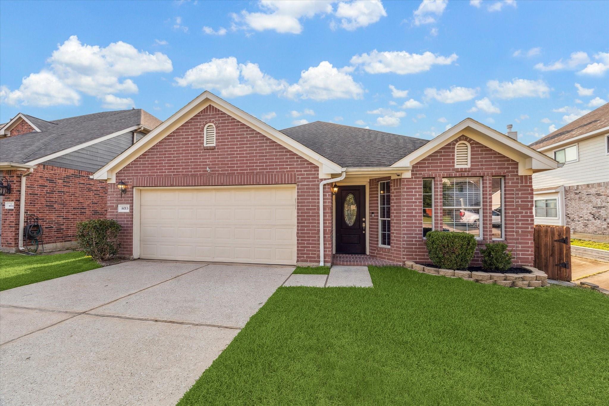 8013 N Tarrytown Crossing Drive