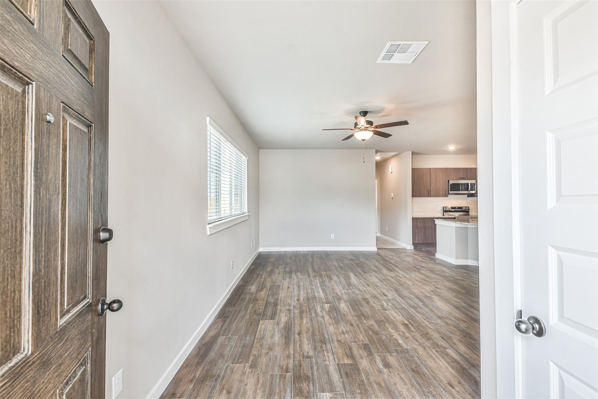 9788-9792 Grosbeak Lane