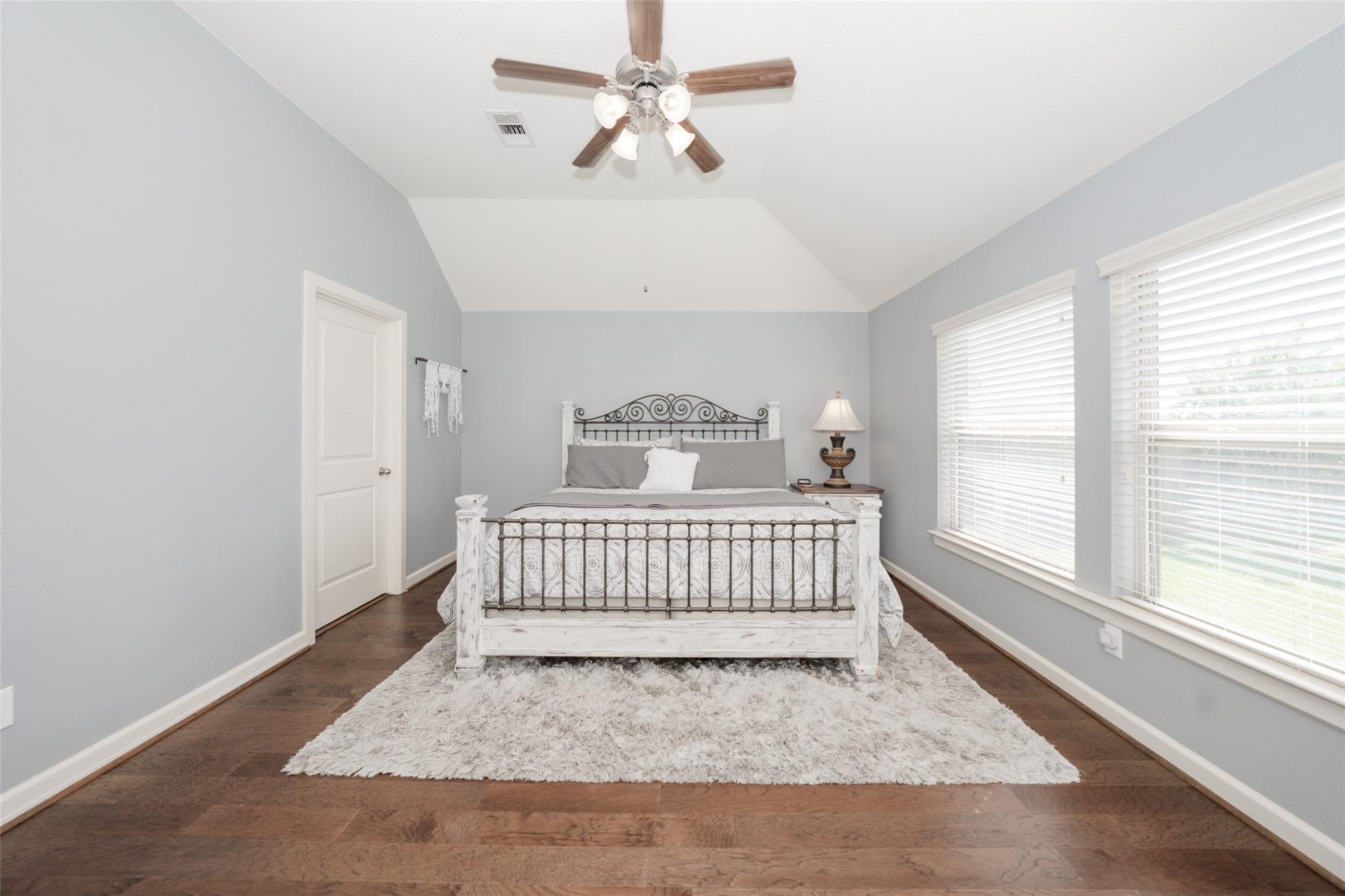 28407 Kinglet Pines Drive