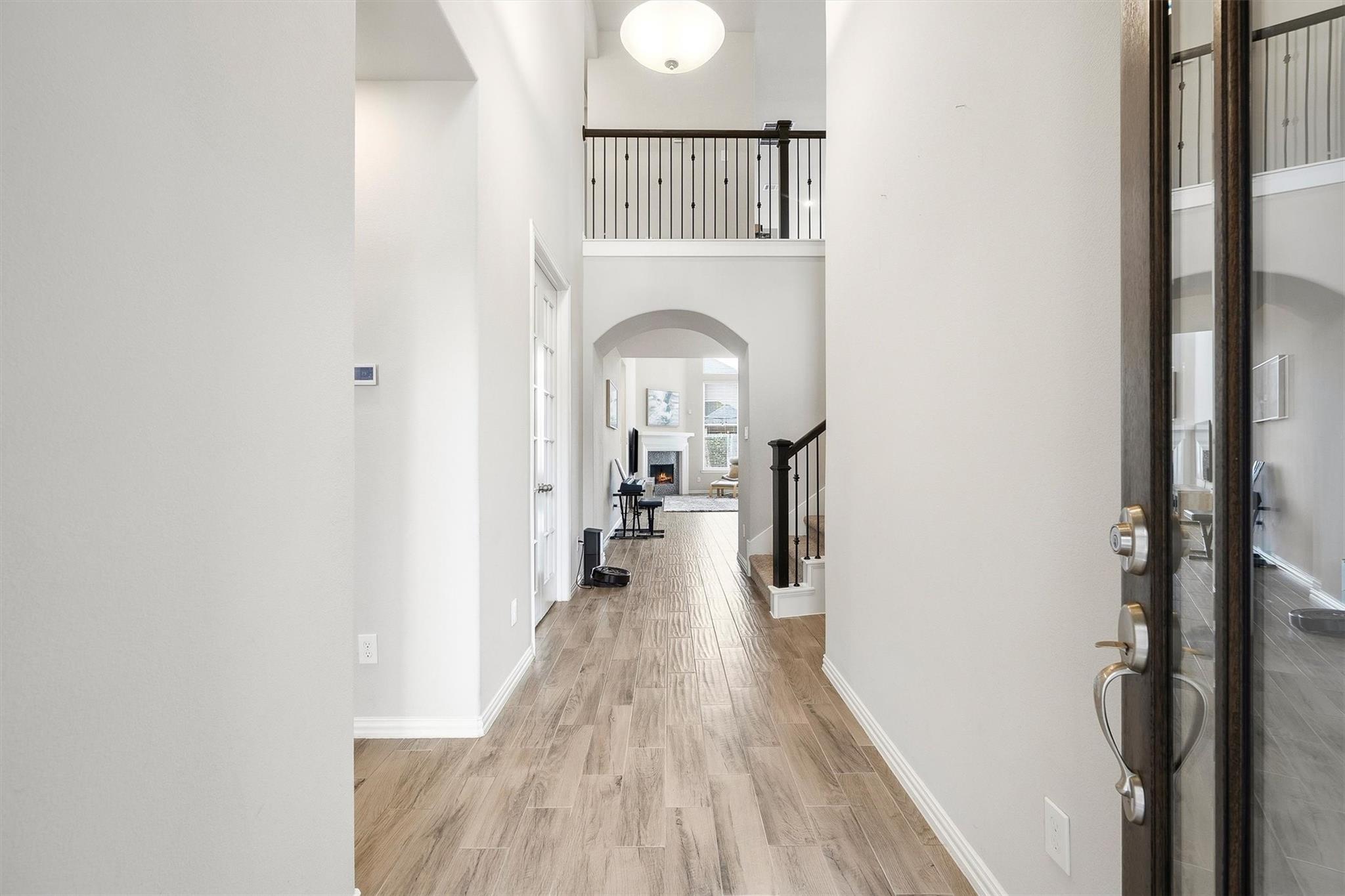 3427 Willow Crescent Court