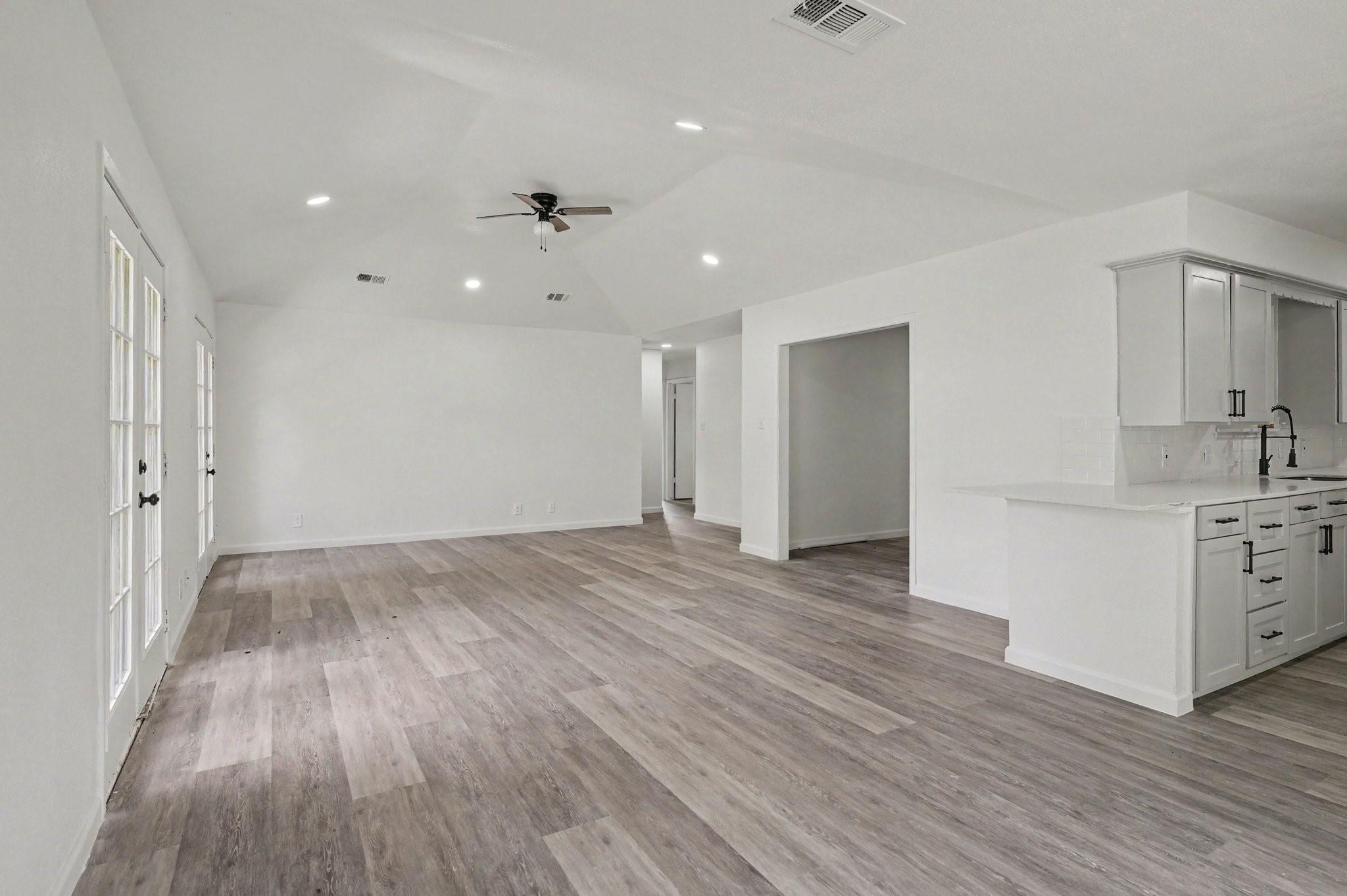 2621 Truman Circle