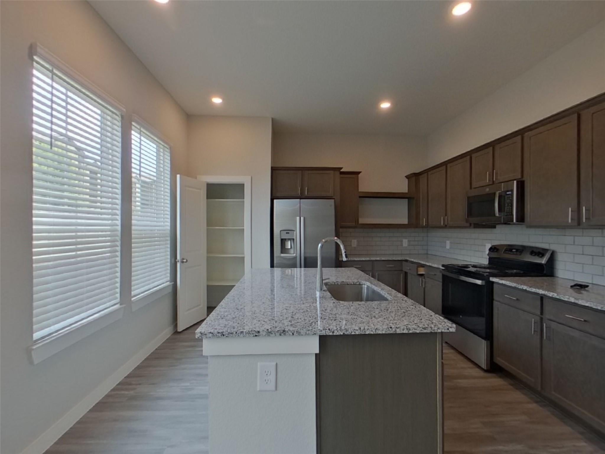9835 Willow Creek Commerce Drive 225