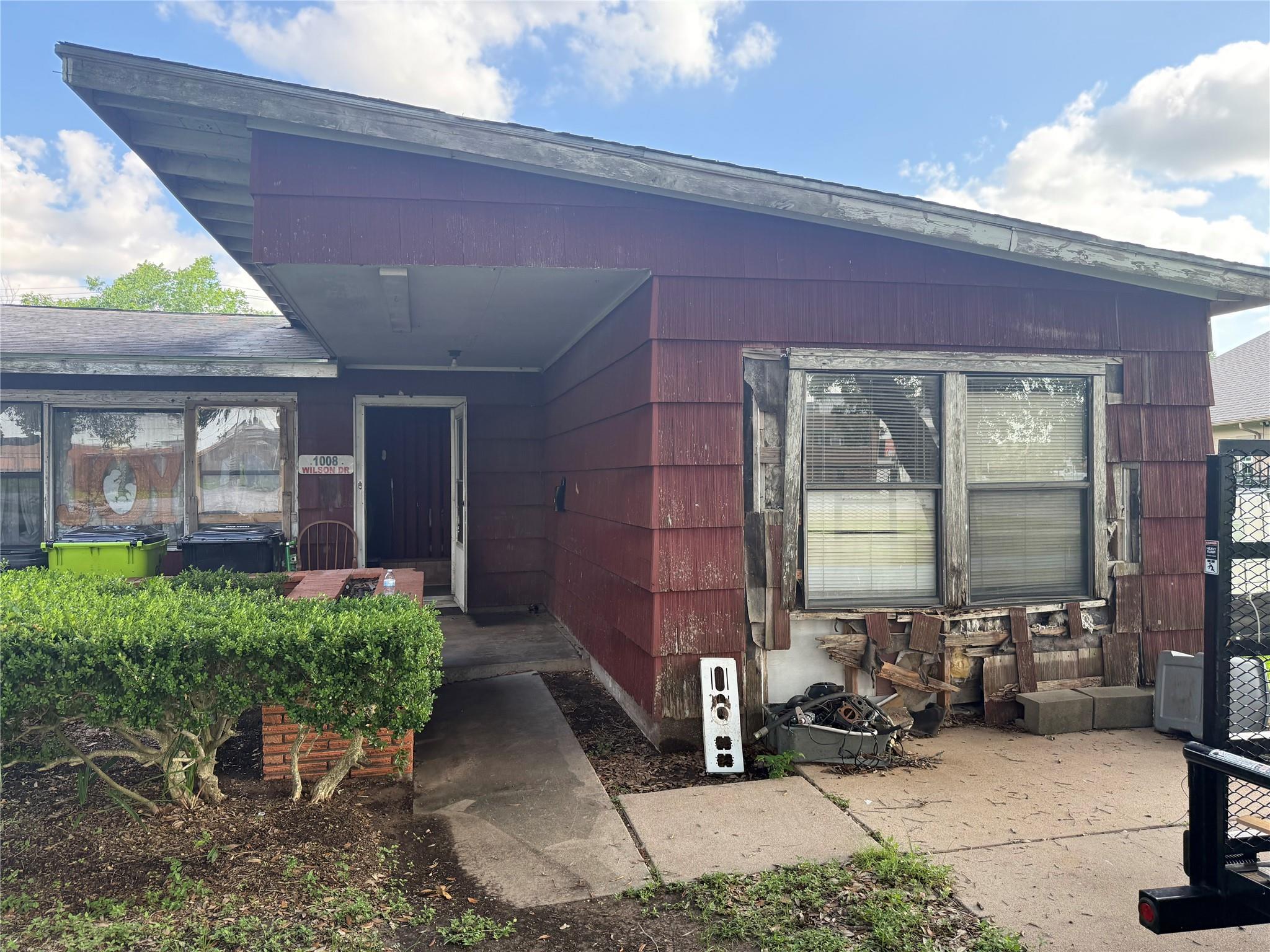 1008 Wilson Drive