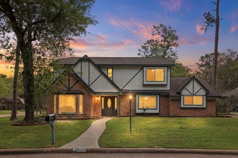 Photo of 8126 Bideford Lane, Houston, TX 77070 (MLS # 26281969)