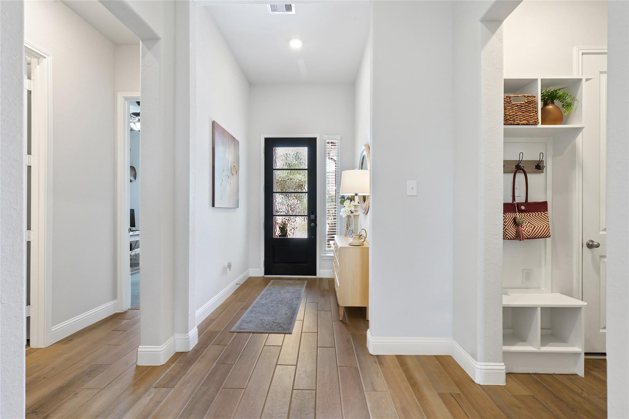 1729 Stable Stone Lane
