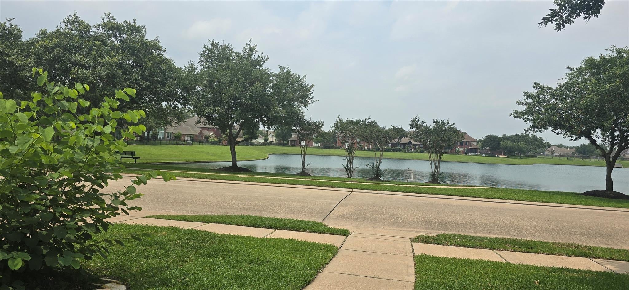 9406 Sunlake Drive