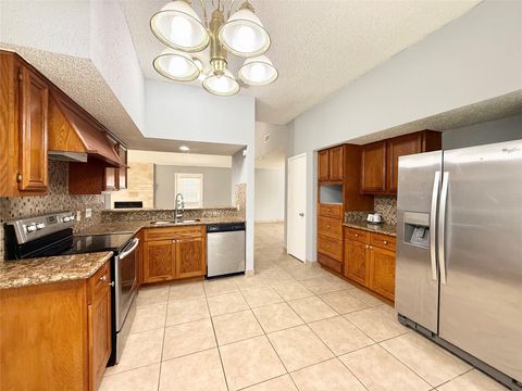 Tiny photo for 11911 Green Glade Drive, Houston, TX 77099 (MLS # 51271323)