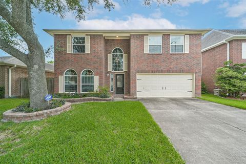 Photo of 6219 Summerville Lane, Houston, TX 77041 (MLS # 74339732)