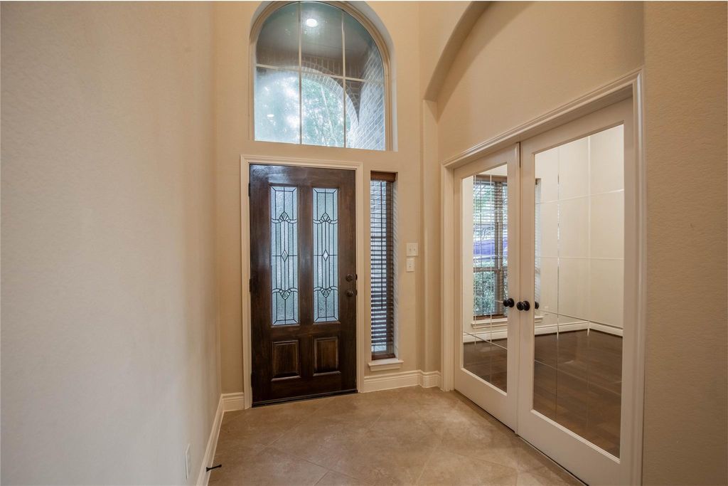 Photo of 111 Pinnacle Ridge Court, Montgomery, TX 77316 (MLS # 13289290)