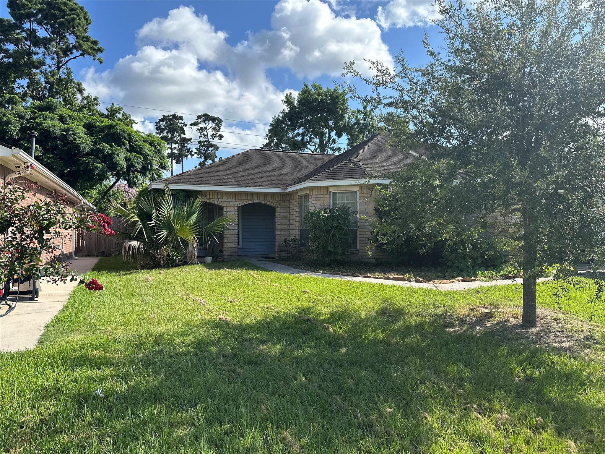 10915 Kentington Oak Drive