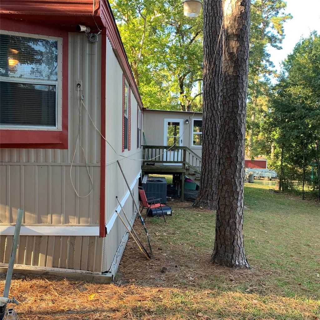 Photo of 220 Acorn, Livingston, TX 77351 (MLS # 43112022)