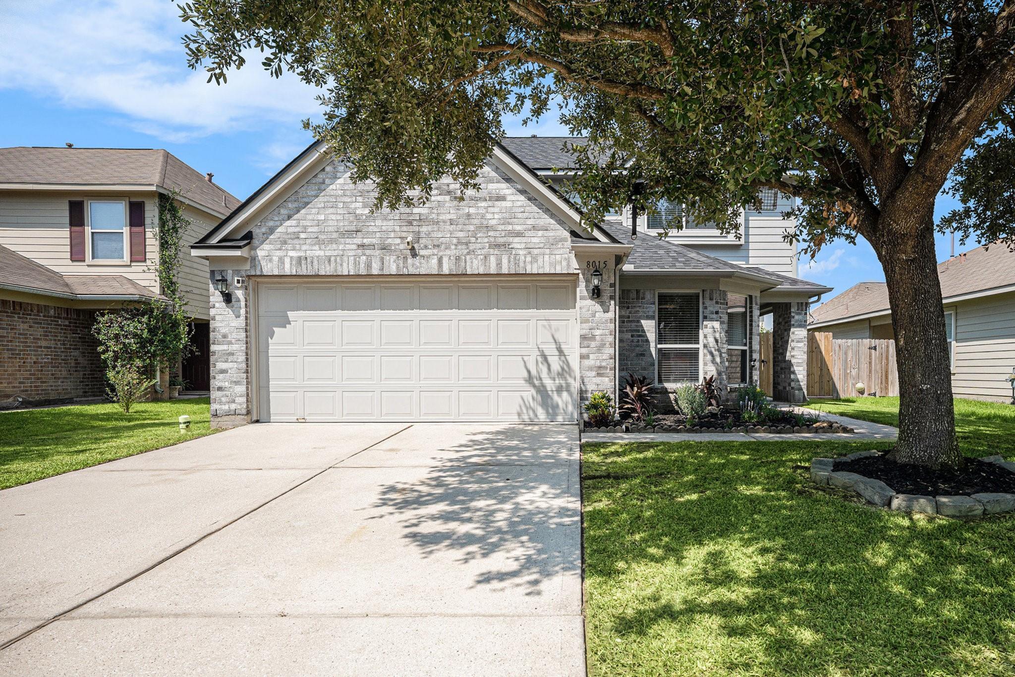 8015 Rosemary Drive