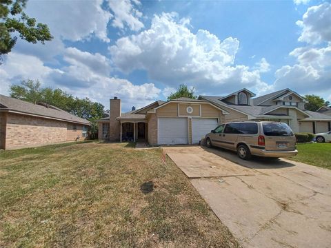 Photo of 19607 Coppervine Lane Ln, Houston, TX 77084 (MLS # 32758361) Photo of 19607 Coppervine Lane Ln, Houston, TX 77084 (MLS # 32758361)