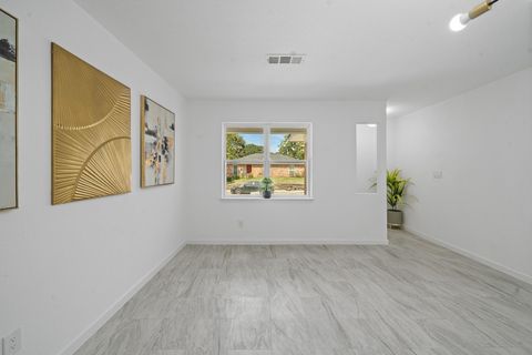 Tiny photo for 15415 W Hampton Circle, Houston, TX 77071 (MLS # 39296823)