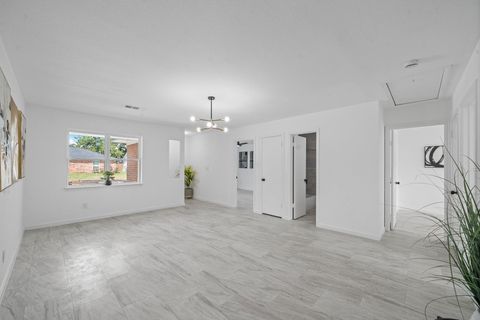 Tiny photo for 15415 W Hampton Circle, Houston, TX 77071 (MLS # 39296823)