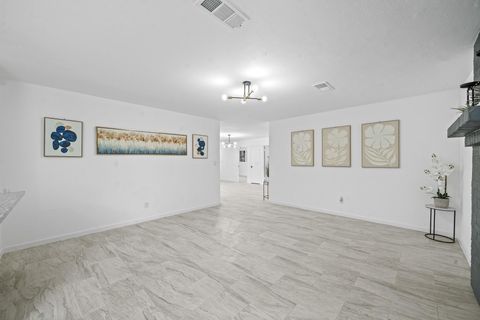 Tiny photo for 15415 W Hampton Circle, Houston, TX 77071 (MLS # 39296823)