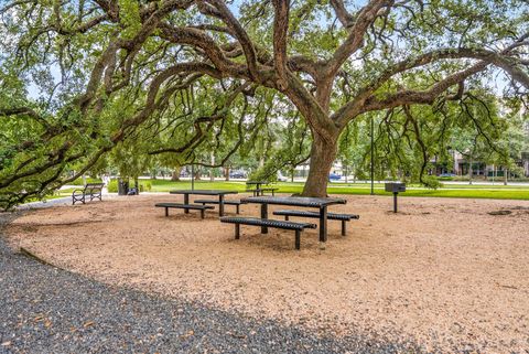 Tiny photo for 3105 Caroline Street, Houston, TX 77004 (MLS # 19343639)