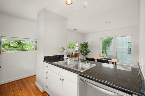 Tiny photo for 3105 Caroline Street, Houston, TX 77004 (MLS # 19343639)