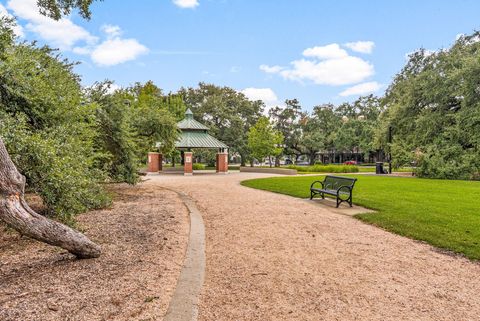 Tiny photo for 3105 Caroline Street, Houston, TX 77004 (MLS # 19343639)