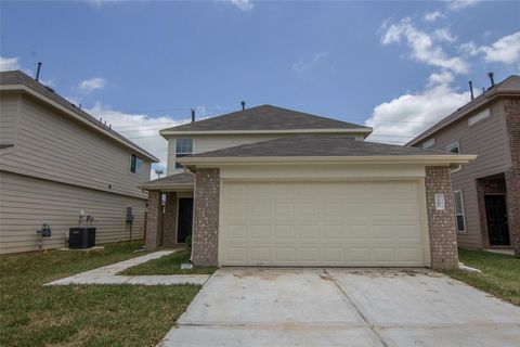 Photo of 5506 Hawksbury Creek Trail, Katy, TX 77449 (MLS # 92004424)