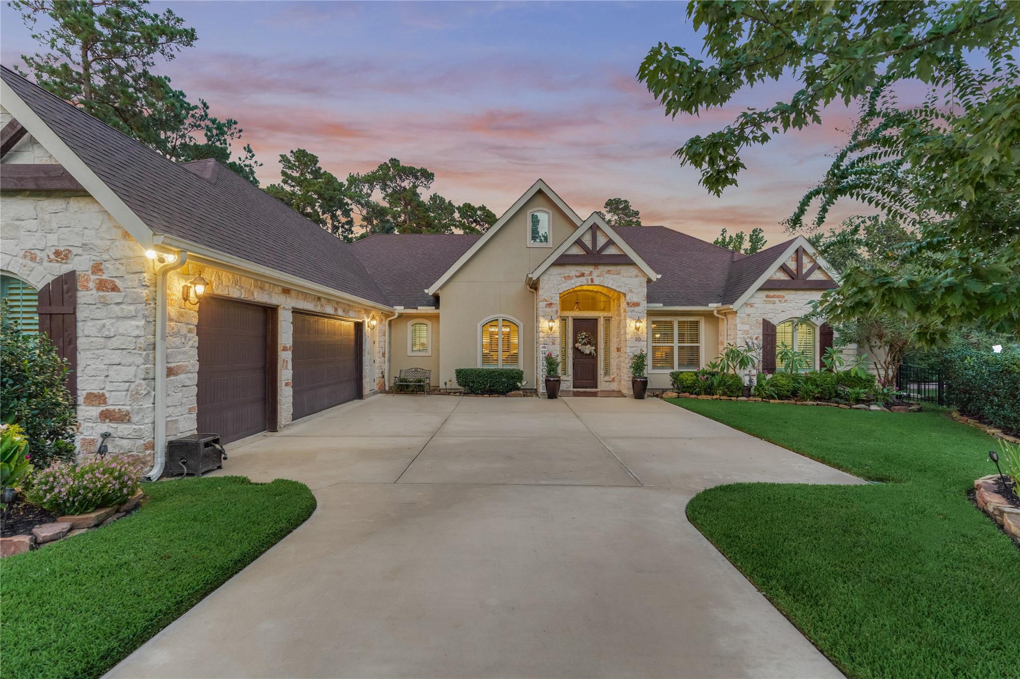 10 Westlyn Lane