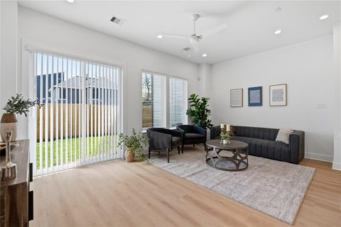 Tiny photo for 4610 Gunter Street, Houston, TX 77020 (MLS # 78243810)