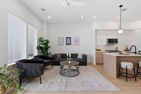 Tiny photo for 4610 Gunter Street, Houston, TX 77020 (MLS # 78243810)